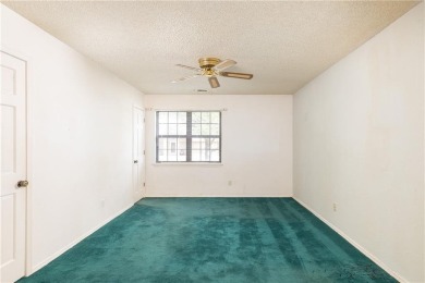 Start your next chapter in this spacious 3-bed, 2-bath home