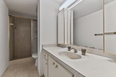 UNBEATABLE VALUE! THE UNIT OFFERS GREAT RELAXING VIEWS OF THE - photo 26
