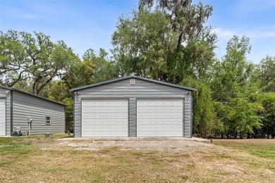 Unbelievable Value! Lake Santa Fe lakefront living with 30 X 30 - photo 27