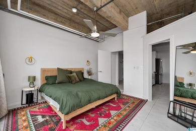 Experience downtown living in Birmingham's Franklin Building - photo 28