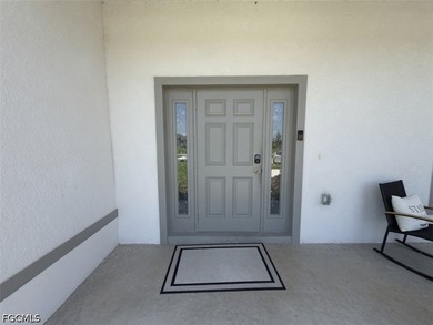 This beautiful home has 4 bedrooms, 3 bathrooms and a 2 car - photo 28