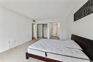 UNBEATABLE VALUE! THE UNIT OFFERS GREAT RELAXING VIEWS OF THE - photo 34