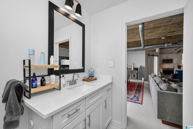 Experience downtown living in Birmingham's Franklin Building - photo 35