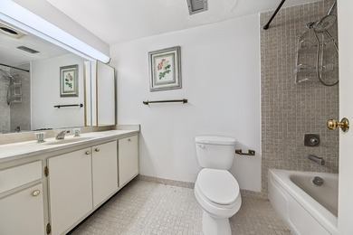 UNBEATABLE VALUE! THE UNIT OFFERS GREAT RELAXING VIEWS OF THE - photo 37