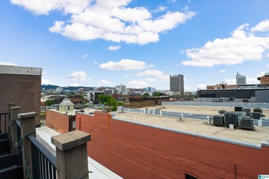 Experience downtown living in Birmingham's Franklin Building - photo 42