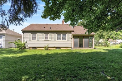 Welcome to 478 LaGrange Ave in the Beautiful Maplewood district - photo 6