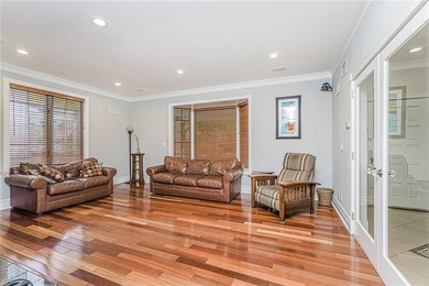 Prime Bay Ridge location. Excellent condition detached colonial - photo 8