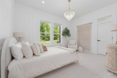 Absolutely breathtaking golf course home situated on a premier 0 - photo 18