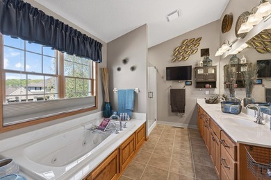 Now offered at an exceptional value, this meticulously - photo 18