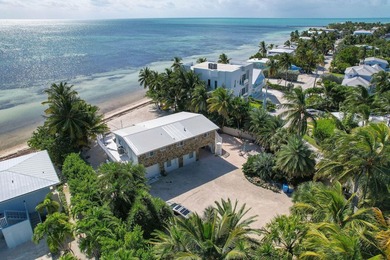 Welcome to Casa Matecumbe, an extraordinary oceanfront sanctuary - photo 11