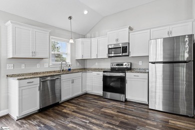 Enjoy comfortable one-level living in the is well designed - photo 2