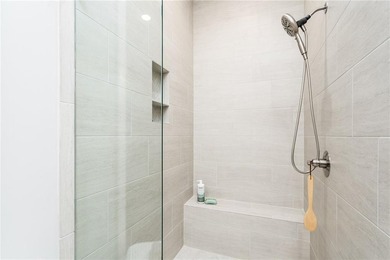 MOVE-IN READY! Experience the epitome of luxurious, age-targeted - photo 12