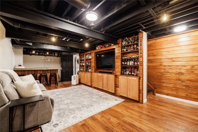 Welcome to 31 Reynolds Road! Located in the sought-after Village - photo 18