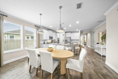 5 Bedrooms with 4 Full Bathrooms and an extended 3-car garage - photo 22