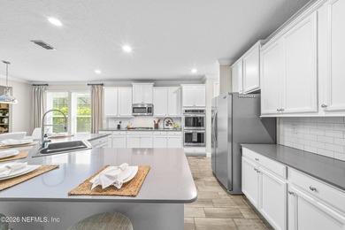 5 Bedrooms with 4 Full Bathrooms and an extended 3-car garage - photo 26