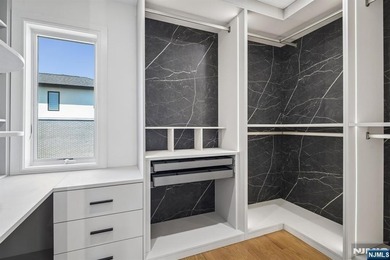 NEW CONSTRUCTION MODERN STYLE. OVER 6799 SQ.FT.OPEN FLOOR PLAN - photo 28