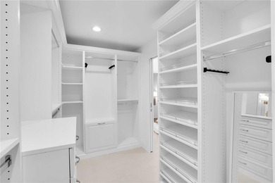 One or more photo(s) has been virtually staged. Welcome to Casa - photo 31