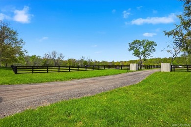 Set across an extraordinary expanse of pristine Hudson Valley - photo 2