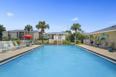 Less than 1,000 feet to a private beach entrance conveniently - photo 41