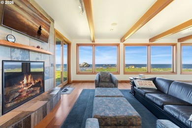 Experience the Ultimate Coastal Retreat at FACE ROCK Vacation - photo 13