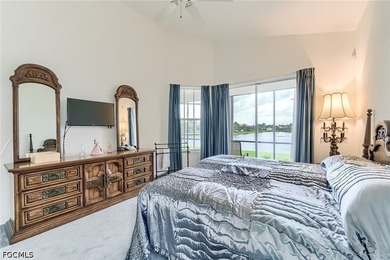 Enjoy a lakefront home on Crown Colony's very desirable New - photo 14