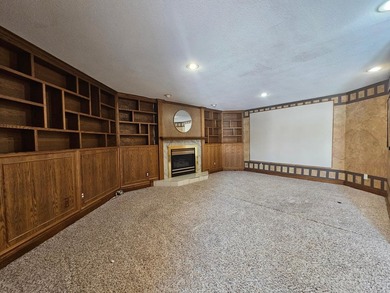 Suitable for multi-generational living! Elevatored 8344 Square - photo 14