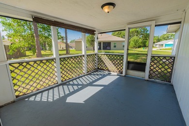 Freshly updated and move-in ready, this 2BR + flex space, 2BA - photo 18