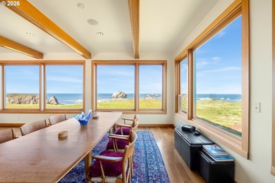 Experience the Ultimate Coastal Retreat at FACE ROCK Vacation - photo 19