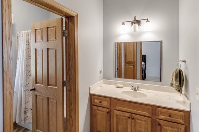Exceptional Mille Lacs Lake estate with 125ft of premier - photo 25