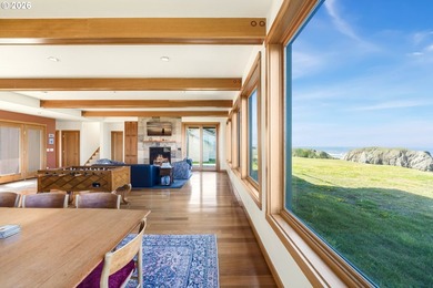 Experience the Ultimate Coastal Retreat at FACE ROCK Vacation - photo 26