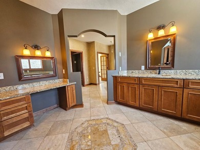 Suitable for multi-generational living! Elevatored 8344 Square - photo 27
