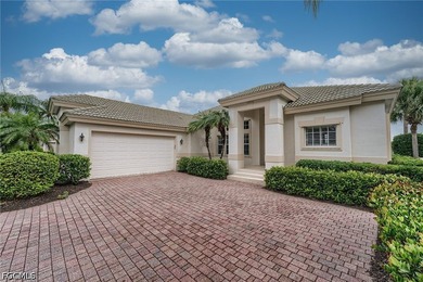 Enjoy a lakefront home on Crown Colony's very desirable New - photo 31
