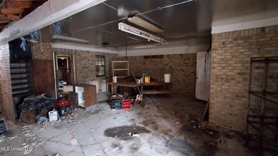 HUGE potential on this fixer-upper on 14+- acres with a shop! 3 - photo 33
