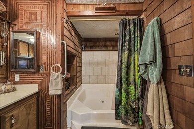 Spacious 2 bedroom 2 bathroom Manufactured home on certified 433 - photo 34