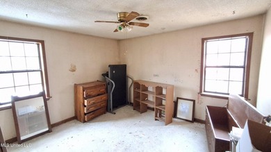 HUGE potential on this fixer-upper on 14+- acres with a shop! 3 - photo 36