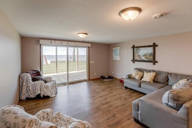 Exceptional Mille Lacs Lake estate with 125ft of premier - photo 36