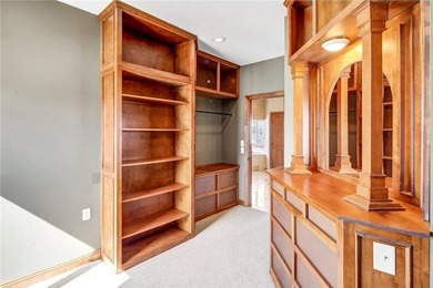 Suitable for multi-generational living! Elevatored 8344 Square - photo 37