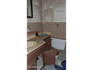 HUGE potential on this fixer-upper on 14+- acres with a shop! 3 - photo 38