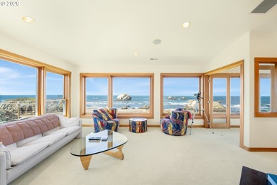 Experience the Ultimate Coastal Retreat at FACE ROCK Vacation - photo 39