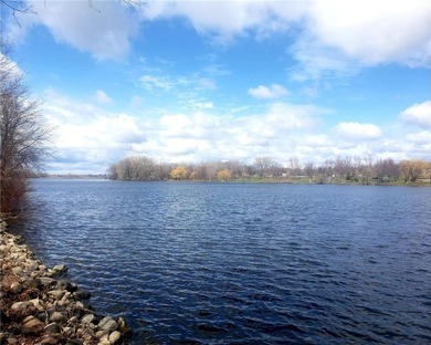 Suitable for multi-generational living! Elevatored 8344 Square - photo 50