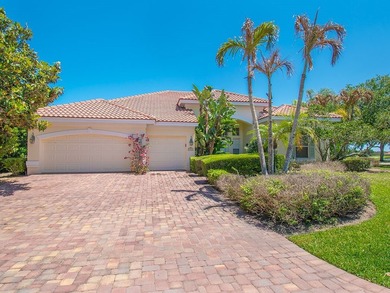 Exceptional lakefront estate in the prestigious River Club at - photo 1