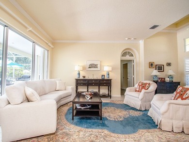 Exceptional lakefront estate in the prestigious River Club at - photo 6