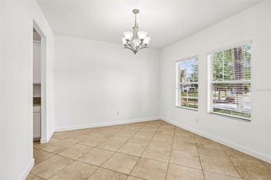 Welcome to this beautifully maintained 5-bedroom, 3.5-bath home - photo 6
