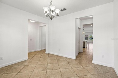 Welcome to this beautifully maintained 5-bedroom, 3.5-bath home - photo 7