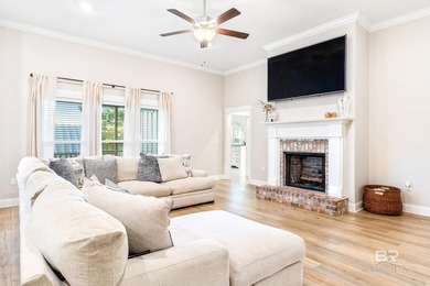 Built by Truland Homes in 2022, this beautifully crafted 4 - photo 7