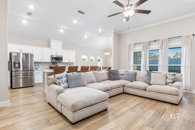 Built by Truland Homes in 2022, this beautifully crafted 4 - photo 8