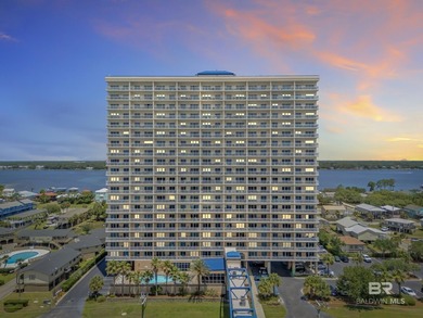 Welcome to your ultimate Gulf-front paradise! This immaculate - photo 1