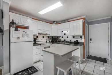 Beachfront 2-bed, 2-bath delivering a 19% ROI and 23% - photo 3
