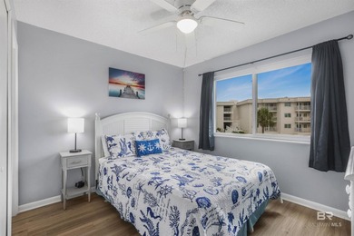 Beachfront 2-bed, 2-bath delivering a 19% ROI and 23% - photo 9