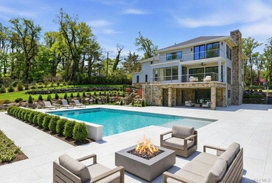 29 Soundview Lane, an exceptional new construction set on a - photo 3